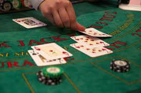 b 10 Title Race aur Promotion Betting